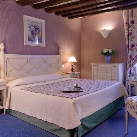 Hotel Beaubourg Париж Екстер'єр фото